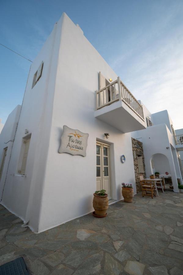 Twins-trisa Ornos (Mykonos)