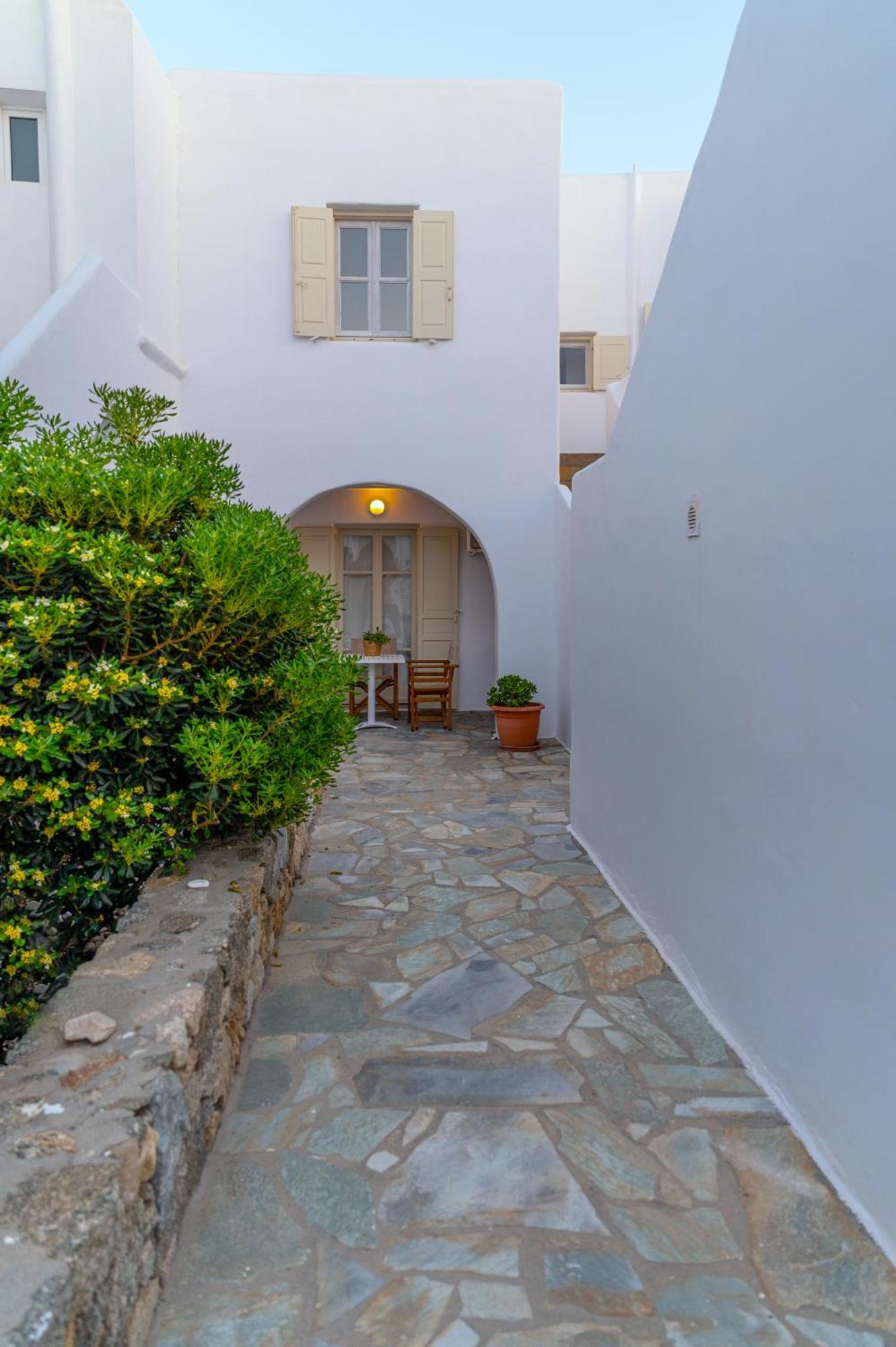 Twins-trisa Love hotel Ornos (Mykonos)